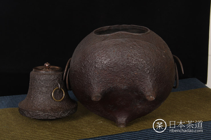 富士山唐草纹风炉茶釜-风炉茶釜套组-日本茶道-主营日本铁壶|日本老铁壶 