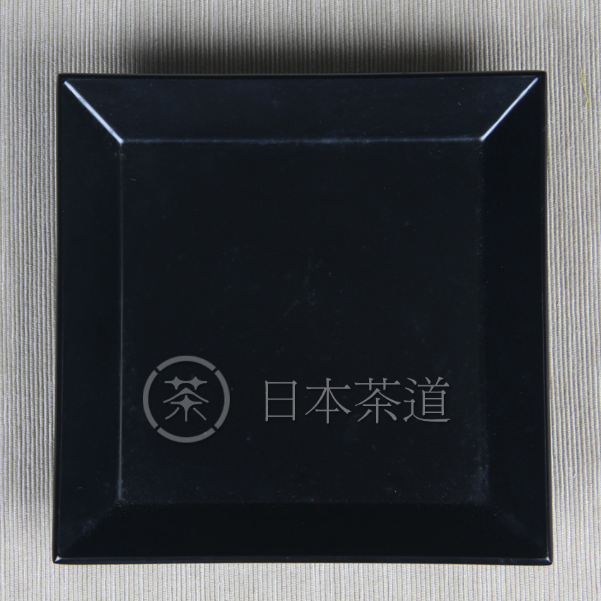 日本漆器 轮岛涂木胎漆器 正方形黑漆四方盘 大漆纯黑漆工艺，盘较深，尺寸非常适合做一只干泡台，性价比高，带原装供箱