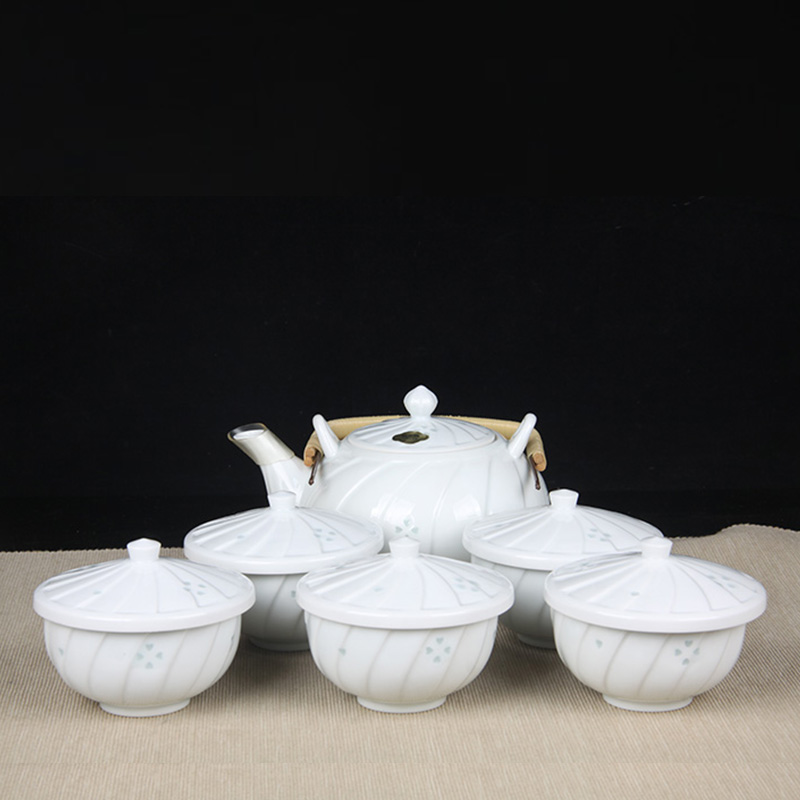 日本陶瓷茶道组 日本玲珑瓷白釉提梁壶品茶杯六件套 日本玲珑瓷工艺，白釉，釉水肥润，提梁壶加品茶杯，难得品杯带盖，泡绿茶首选