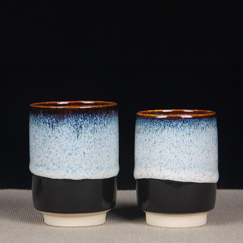 日本茶杯组 日本颜色釉流彩夫妻杯两客 日本高温颜色釉工艺，烧制颜色黑釉带渐变，釉水肥润，腾尾青龙洞作