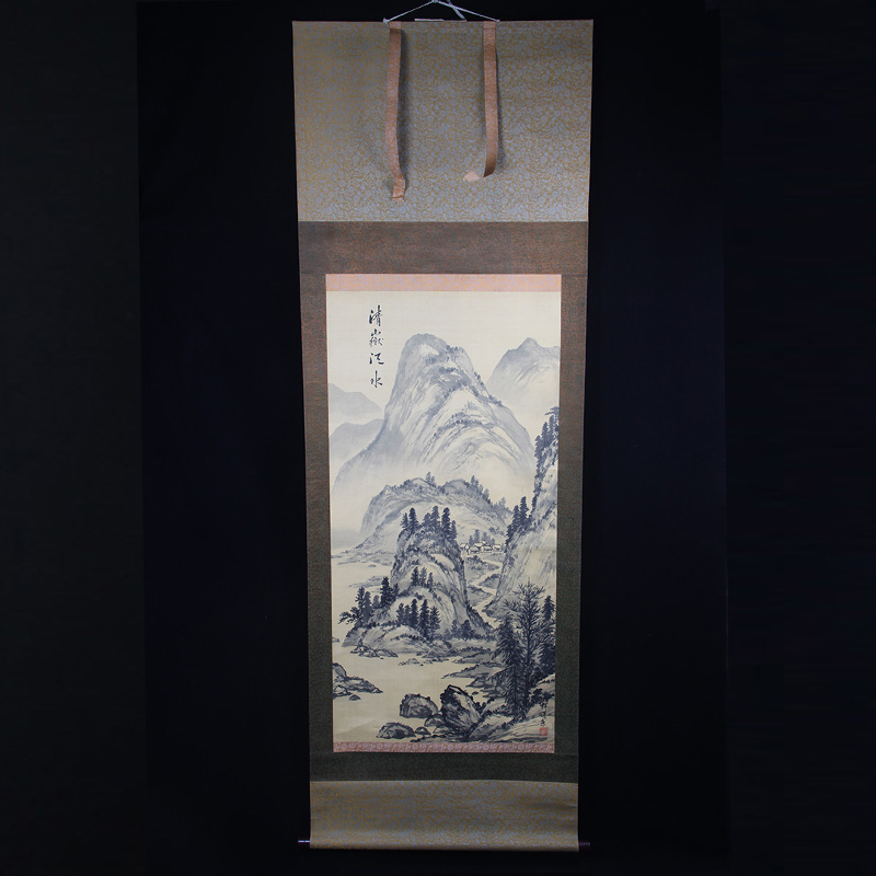 日本书画 日本山水卷轴书画 带作者款识，带原装供箱
