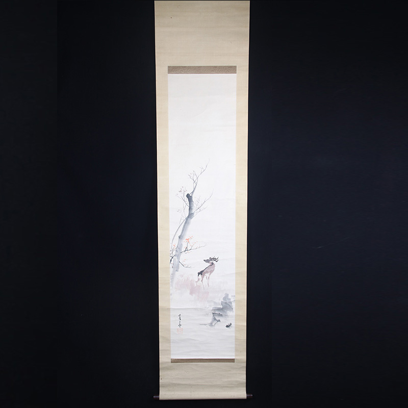 日本书画 日本神鹿图卷轴书画 带作者款识，带原装供箱。