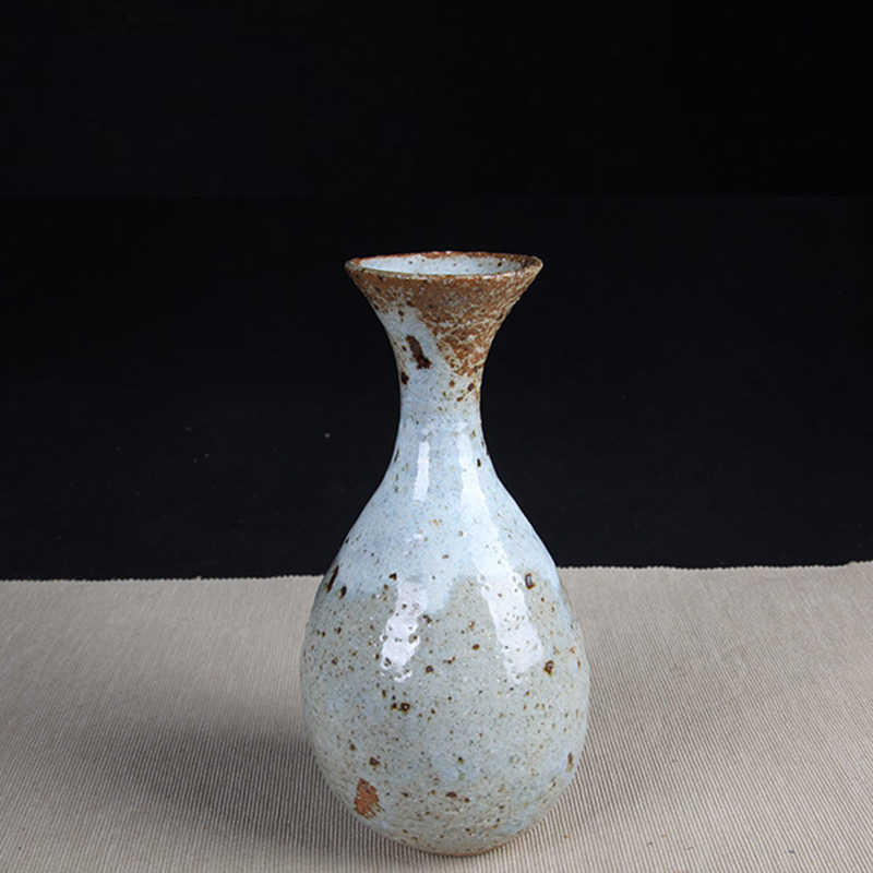日本花器 日本灰釉玉壶春瓶 日本灰釉工艺，器型大气，釉水肥润，古拙味十足