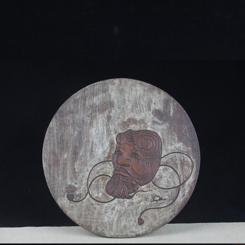 日本茶器 日本木制面相挂盘 日本木制雕刻而成，传统图纹，带作者款识