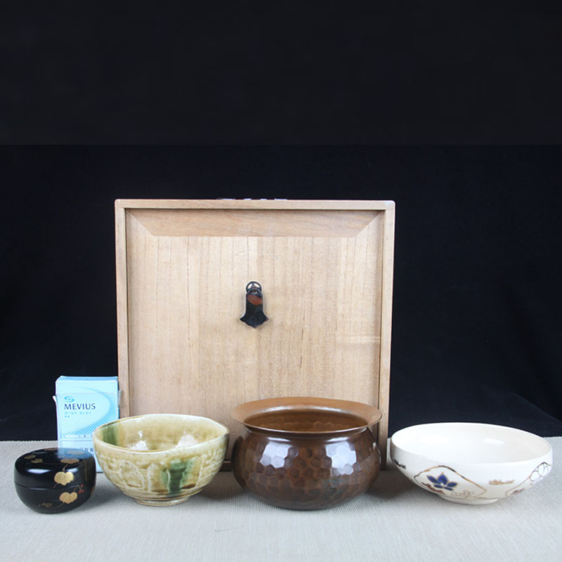 日本陶瓷茶道组 日本建水抹茶碗香盒茶碗茶道组一套 日本抹茶用茶道组，铜建水，抹茶碗，香盒，茶盏