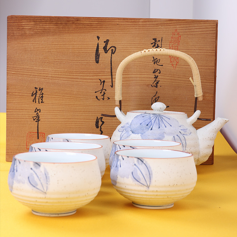 日本茶道组 日本有田烧花卉纹提梁壶品茶杯六件套 日本有田烧工艺，一壶五杯，性价比高，带原装供箱
