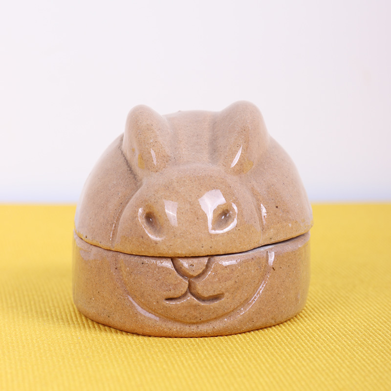 日本陶瓷 日本兔型香盒